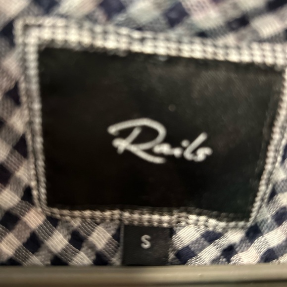 Rails Button Down Top - Picture 2 of 3